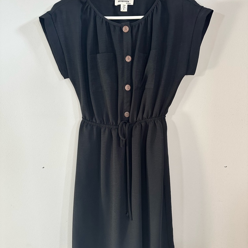 Monteau Black Midi Sundress with Short Sleeves and Crew Neck